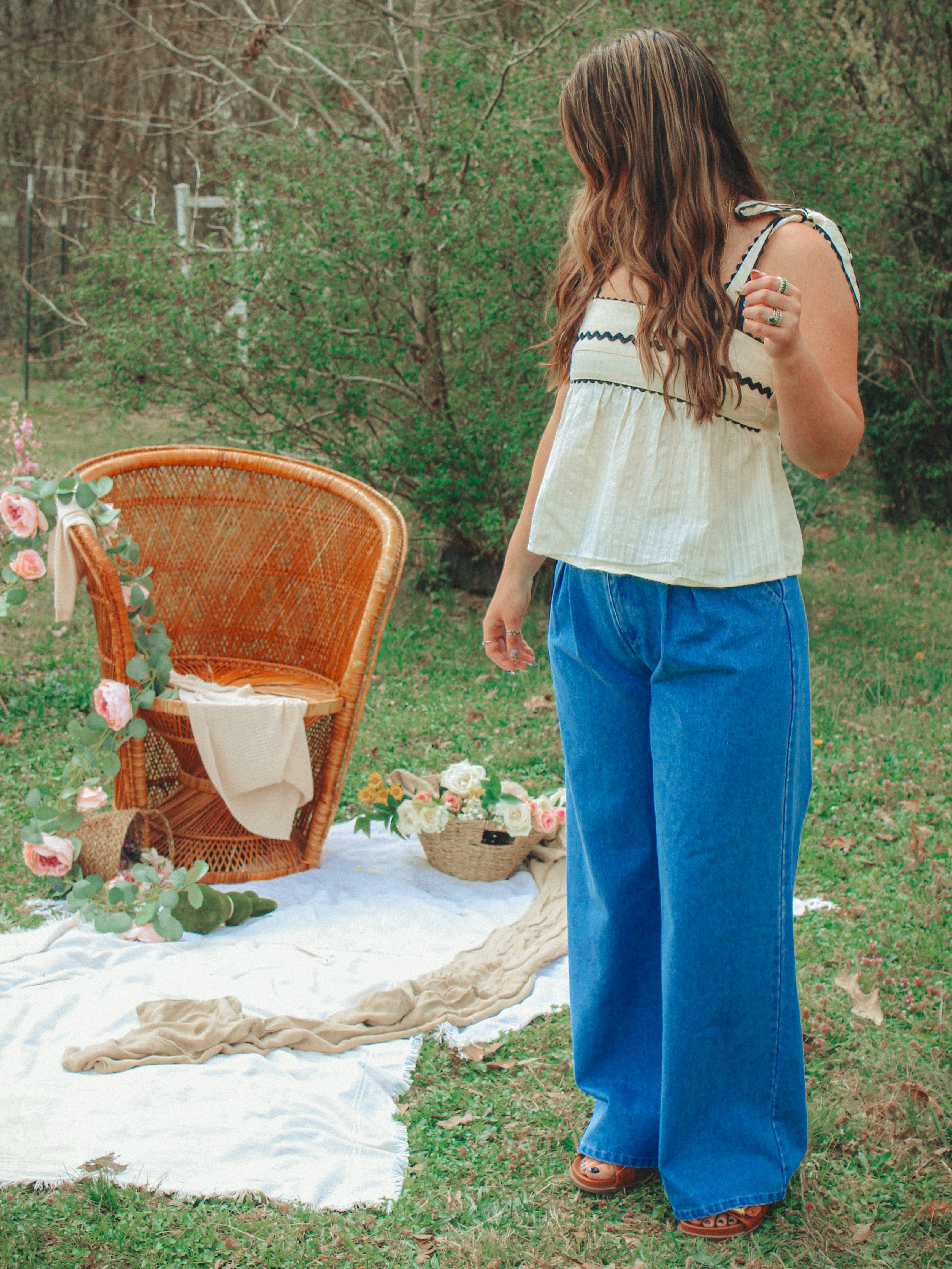 Shoulder Bow Tie Scallop Trim Detail Top