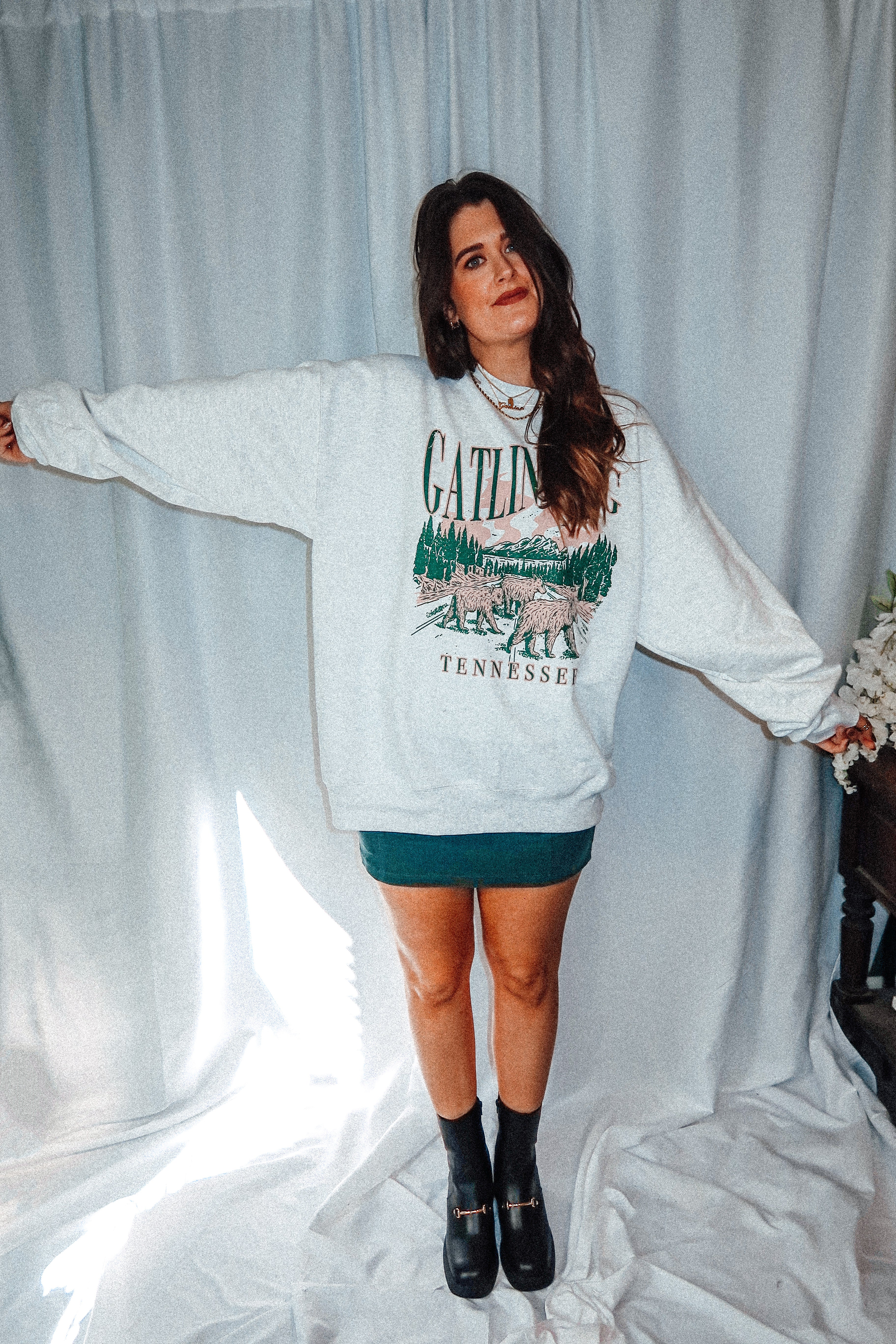 Underground Original Design: Gatlinburg Boxy Cotton 90s Sweatshirt