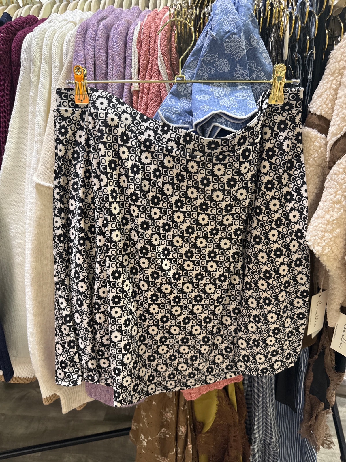 70’s Flower Detail Skirt | Curvy