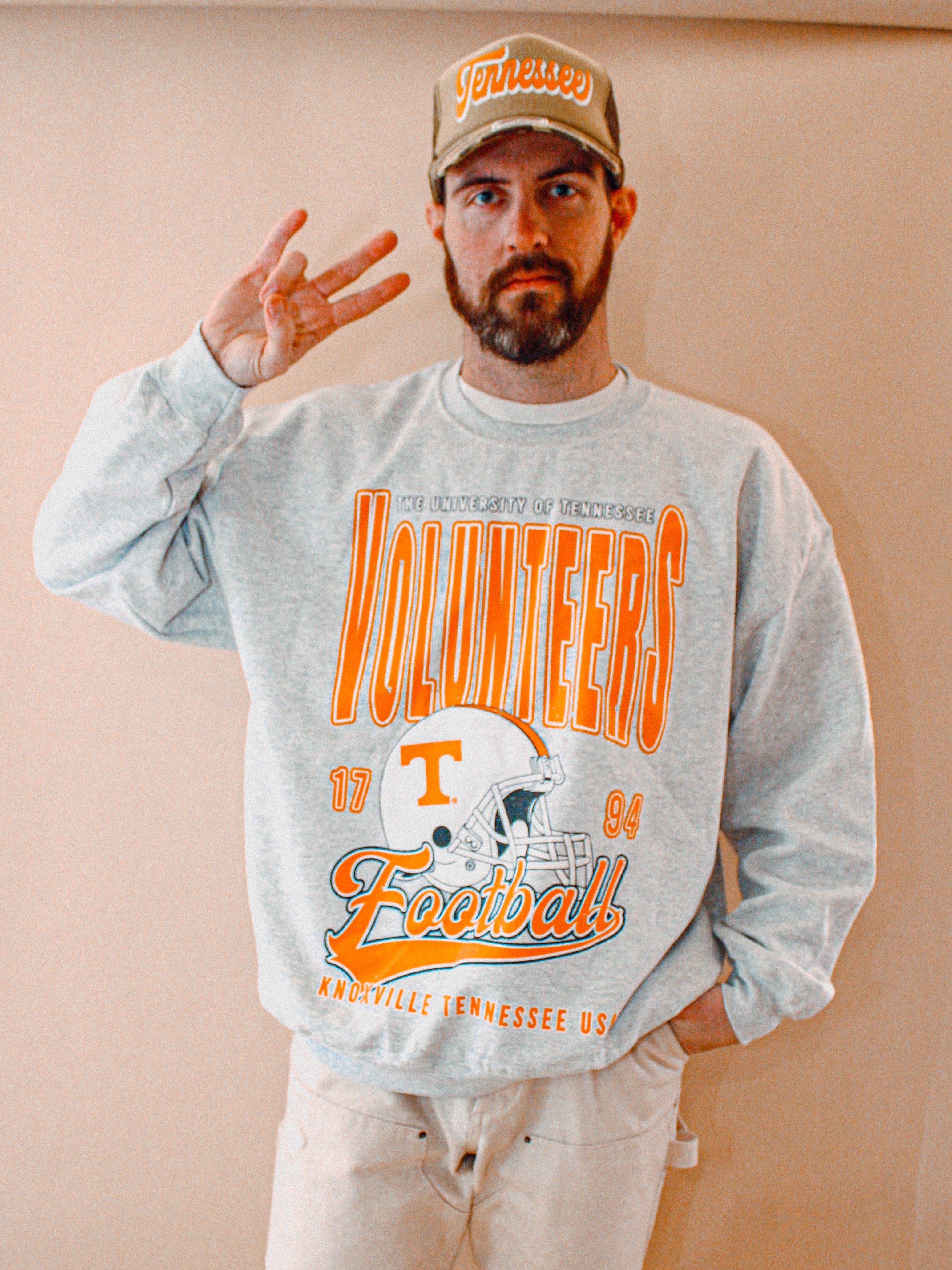 Underground Original Design: Tennessee Volunteers Football Oversized 90s Sweatshirt