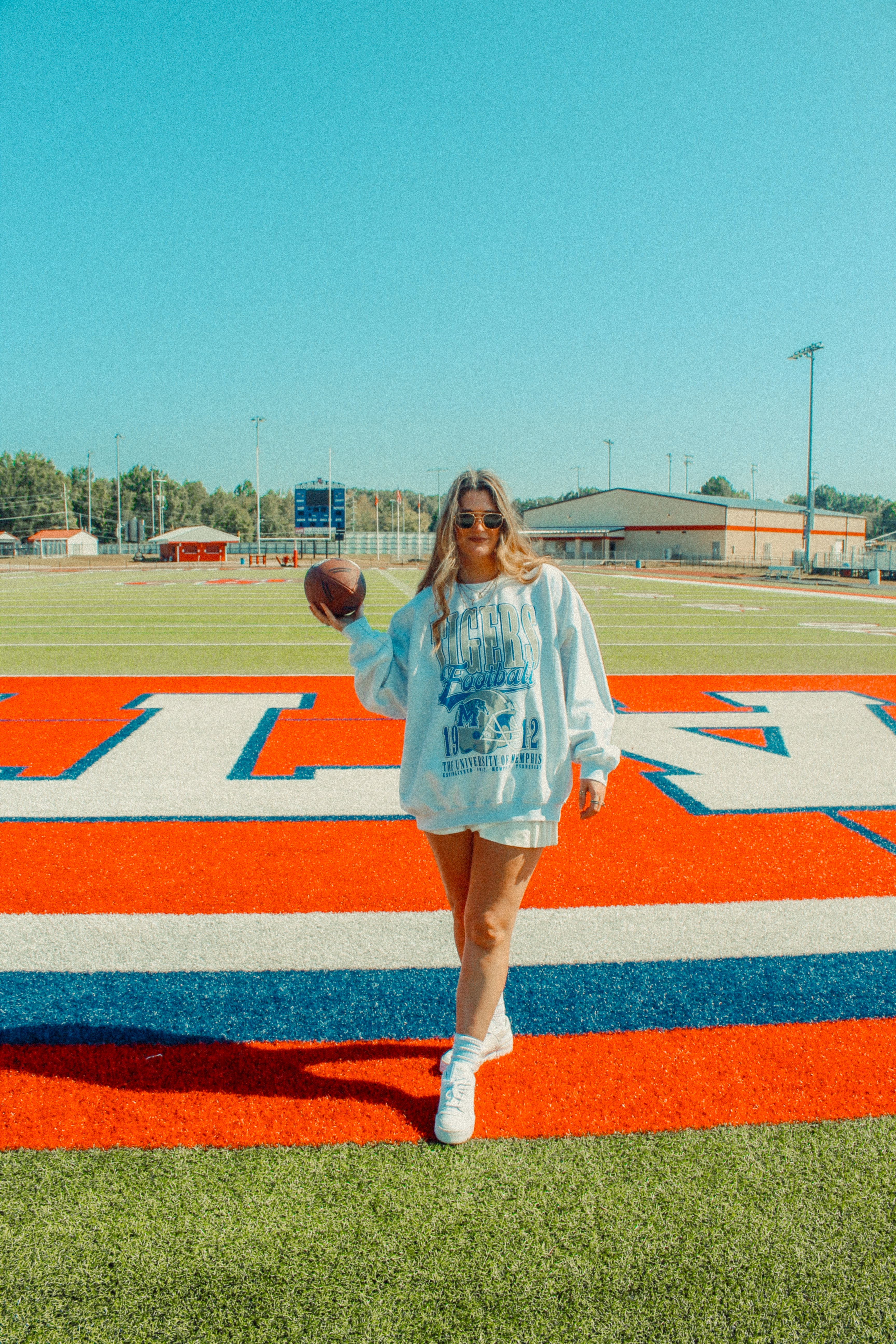 Underground Original Design: Memphis Tigers Football Oversized 90's Sweatshirt
