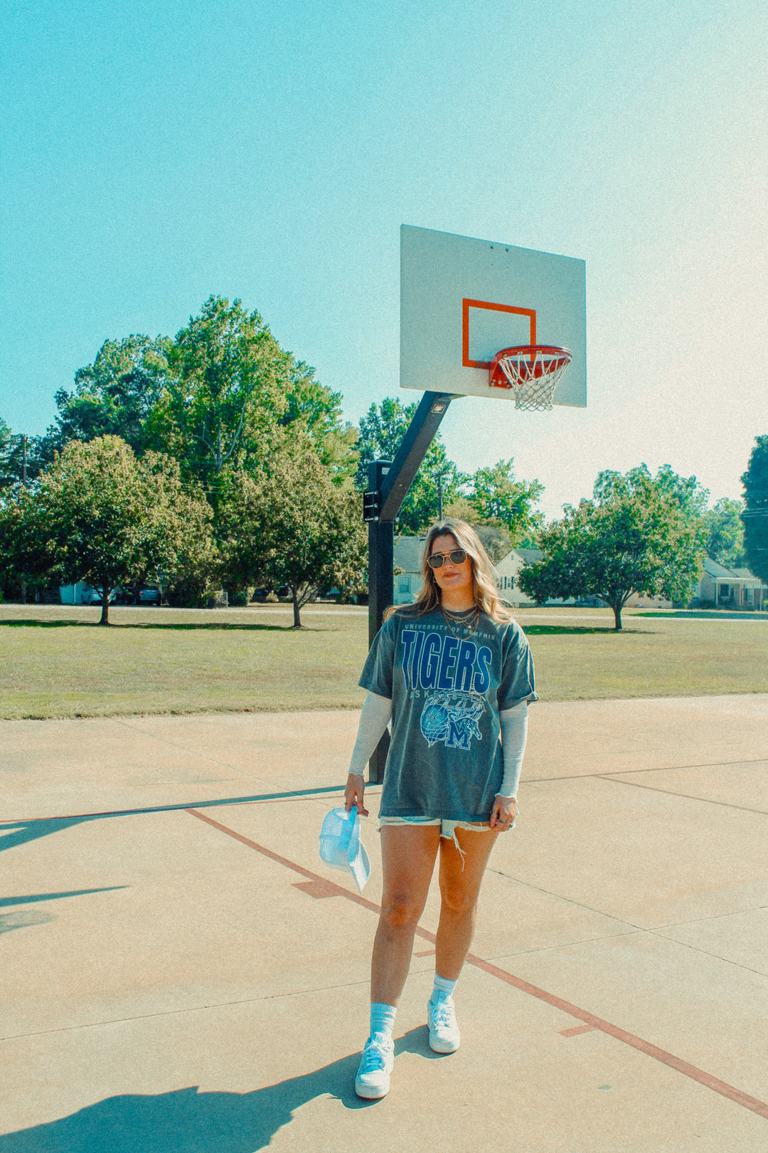 Underground Original Design: 90's Vintage Memphis Tigers Basketball Oversized TShirt