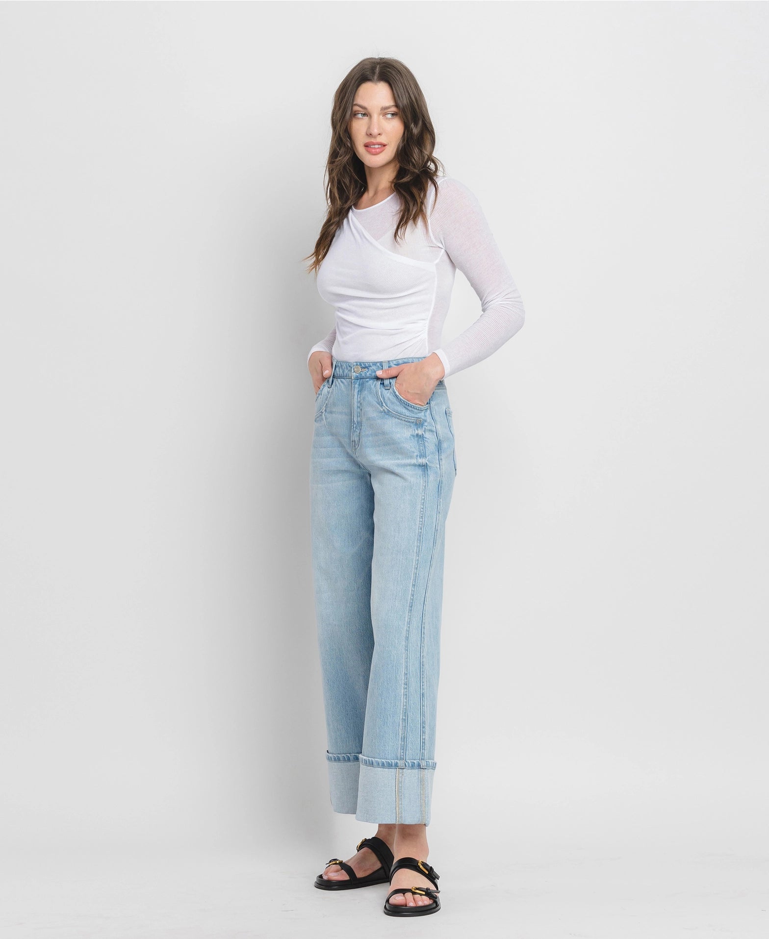 Cuffed High Rise Baggy Jeans