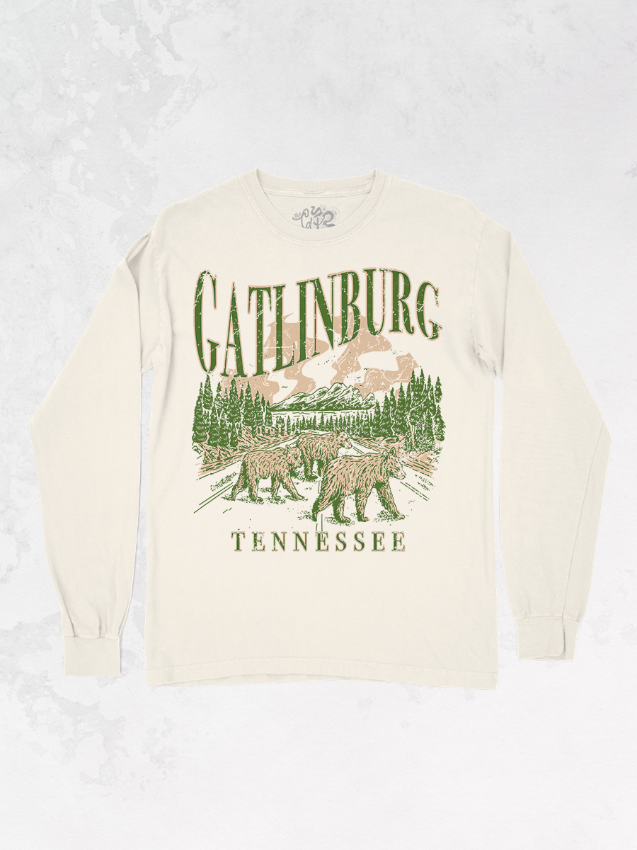 Underground Original Design: Gatlinburg Tennessee Oversized Long Sleeve T-Shirt