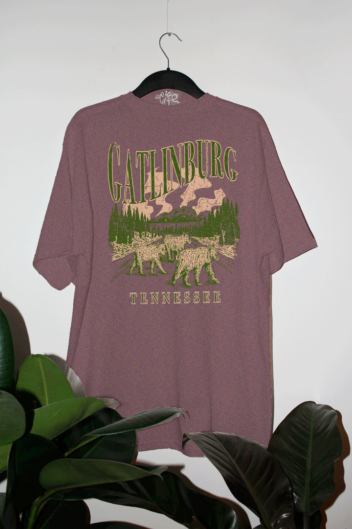 Underground Original Design: Gatlinburg Tennessee Oversized TShirt