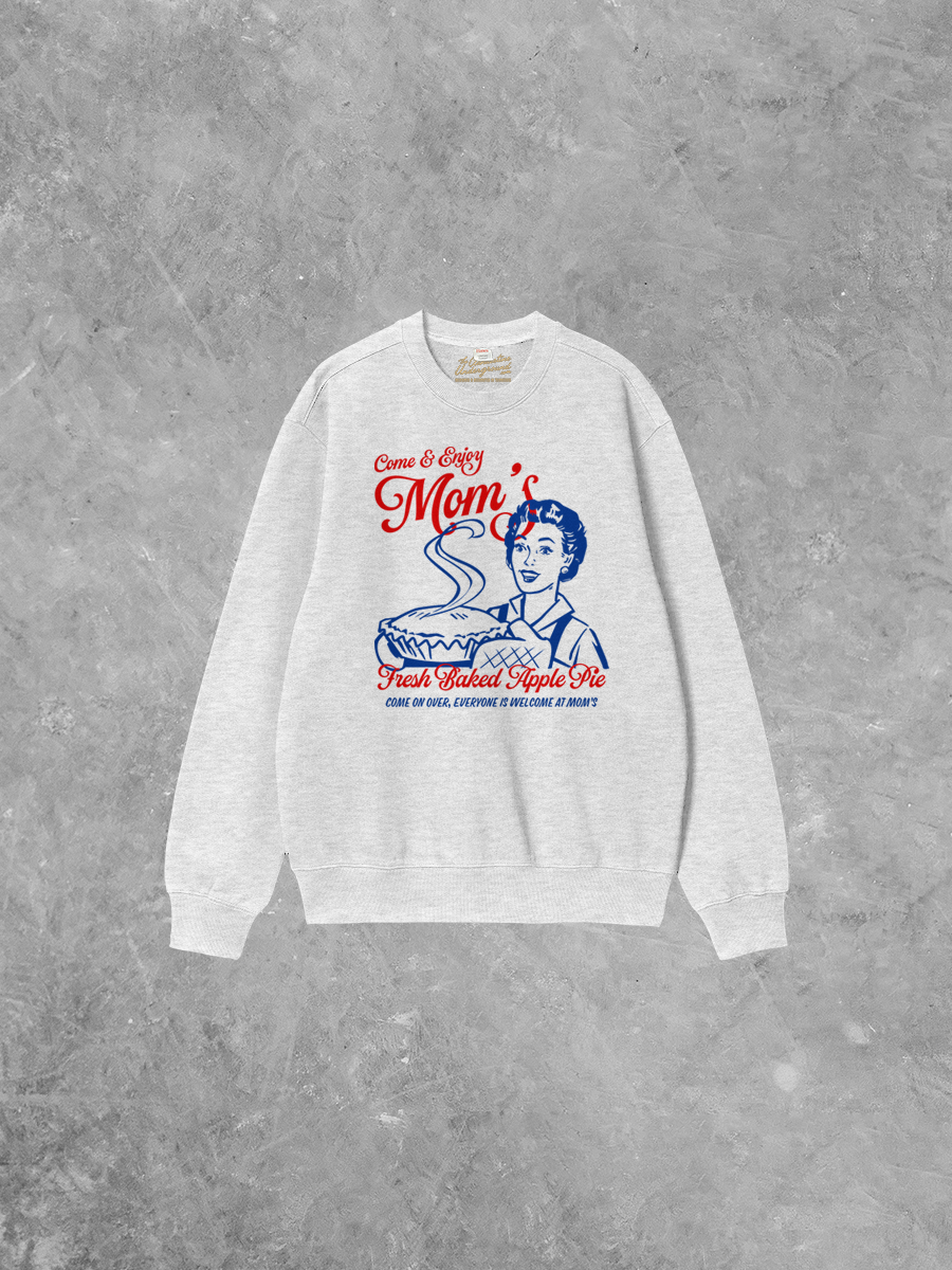 Underground Original Design: Mom's Apple Pie Boxy Cotton Sweatshirt