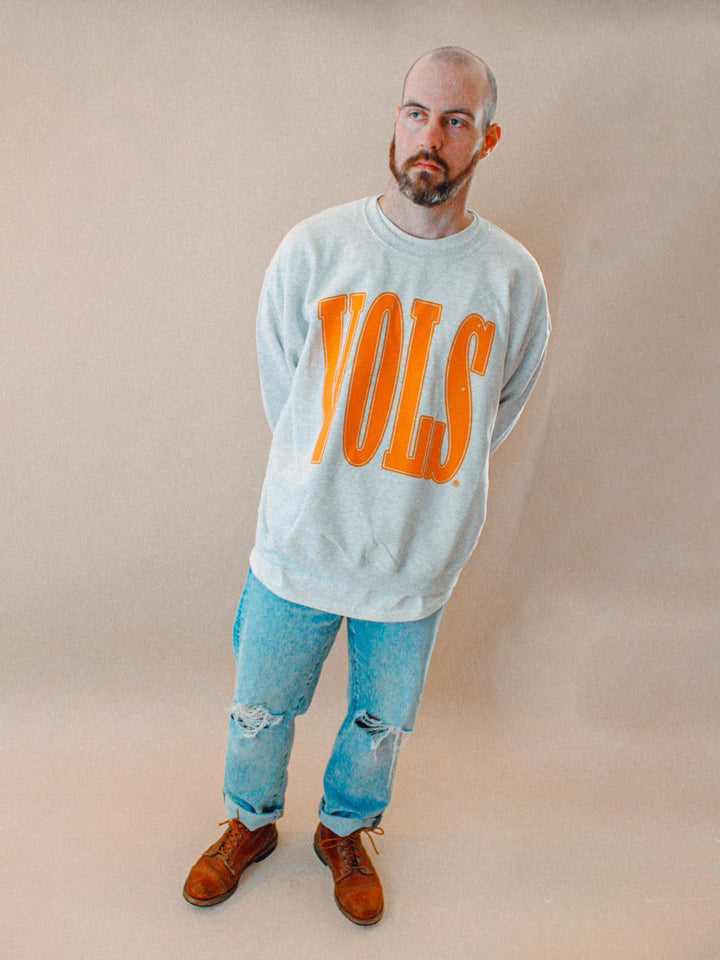 Underground Original Design: 90's Tennessee VOLS Oversized 90s Sweatshirt