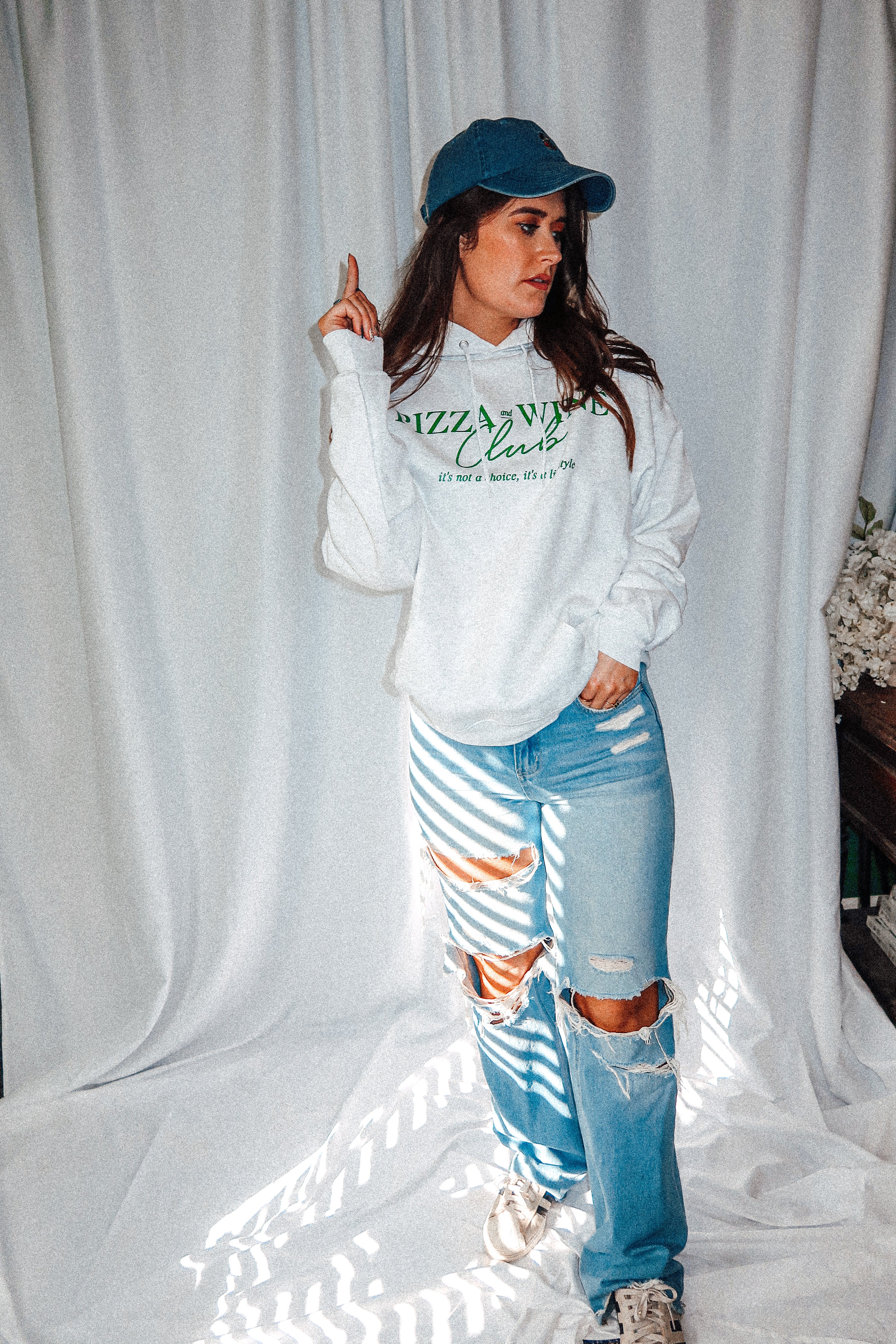 Underground Original Design: Pizza + Wine Club Oversized 90s Hoodie