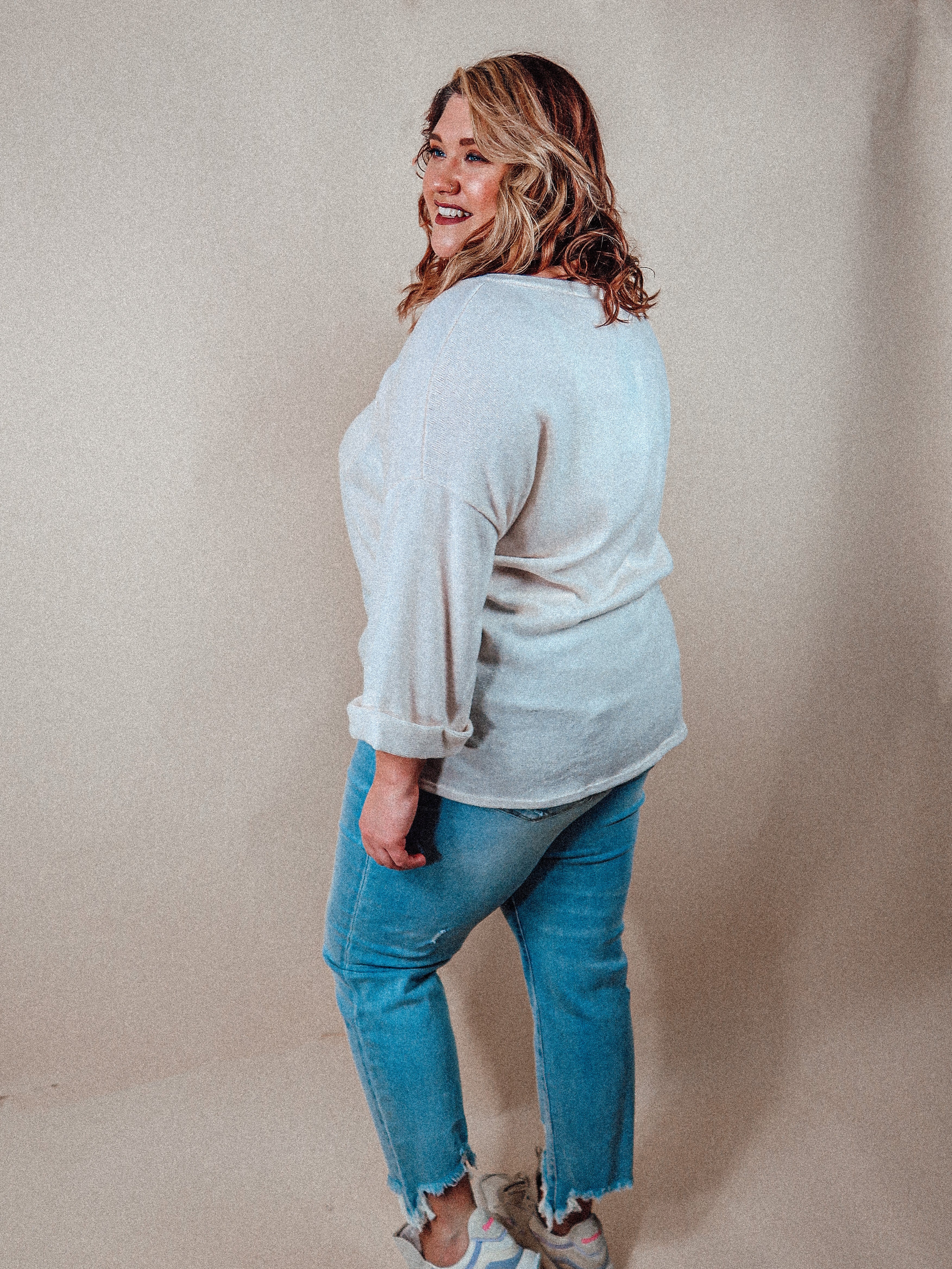 Chrissy Lightweight Sweater | Curvy