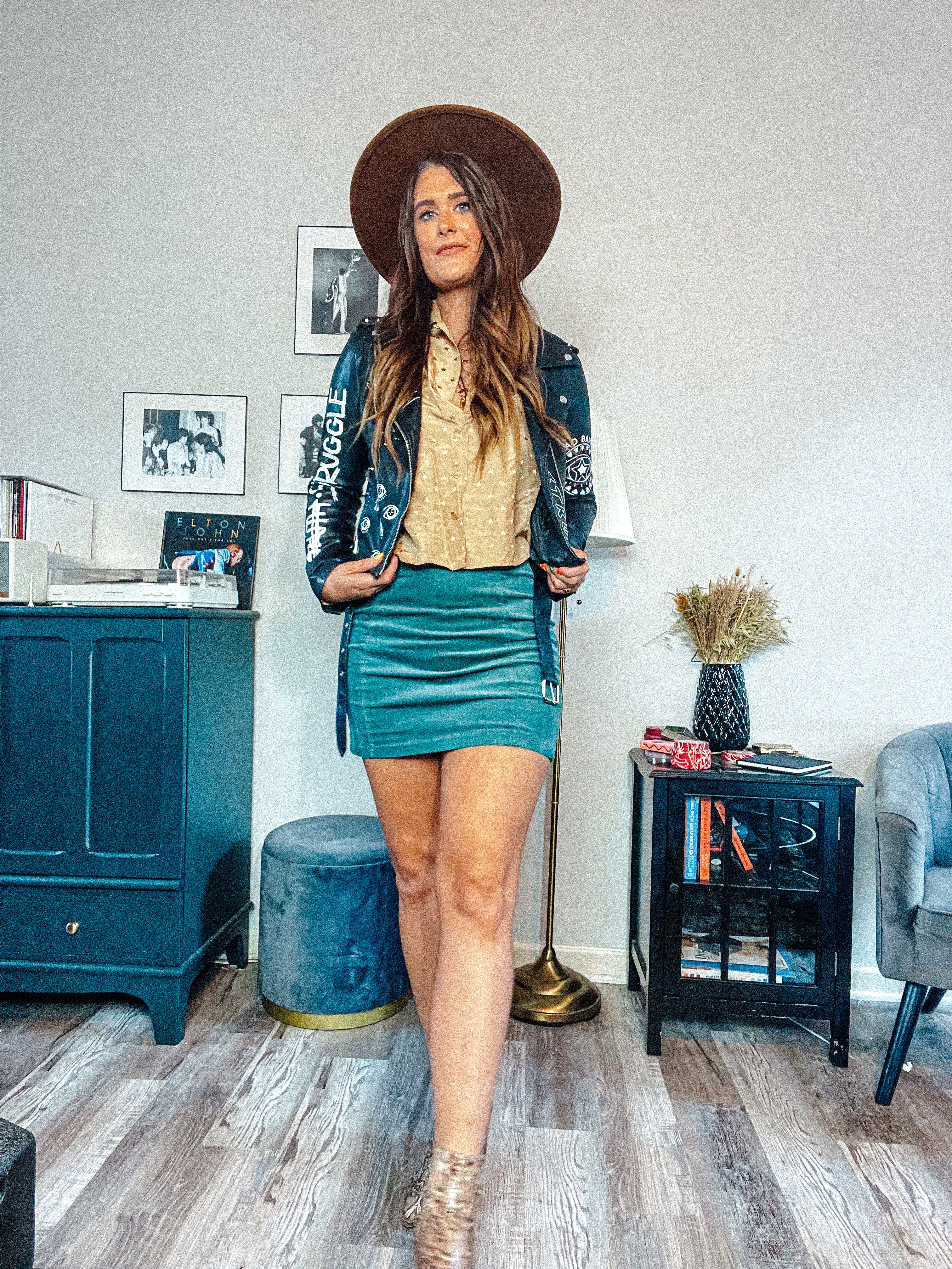 Emerald Eyes Cord Mini Skirt