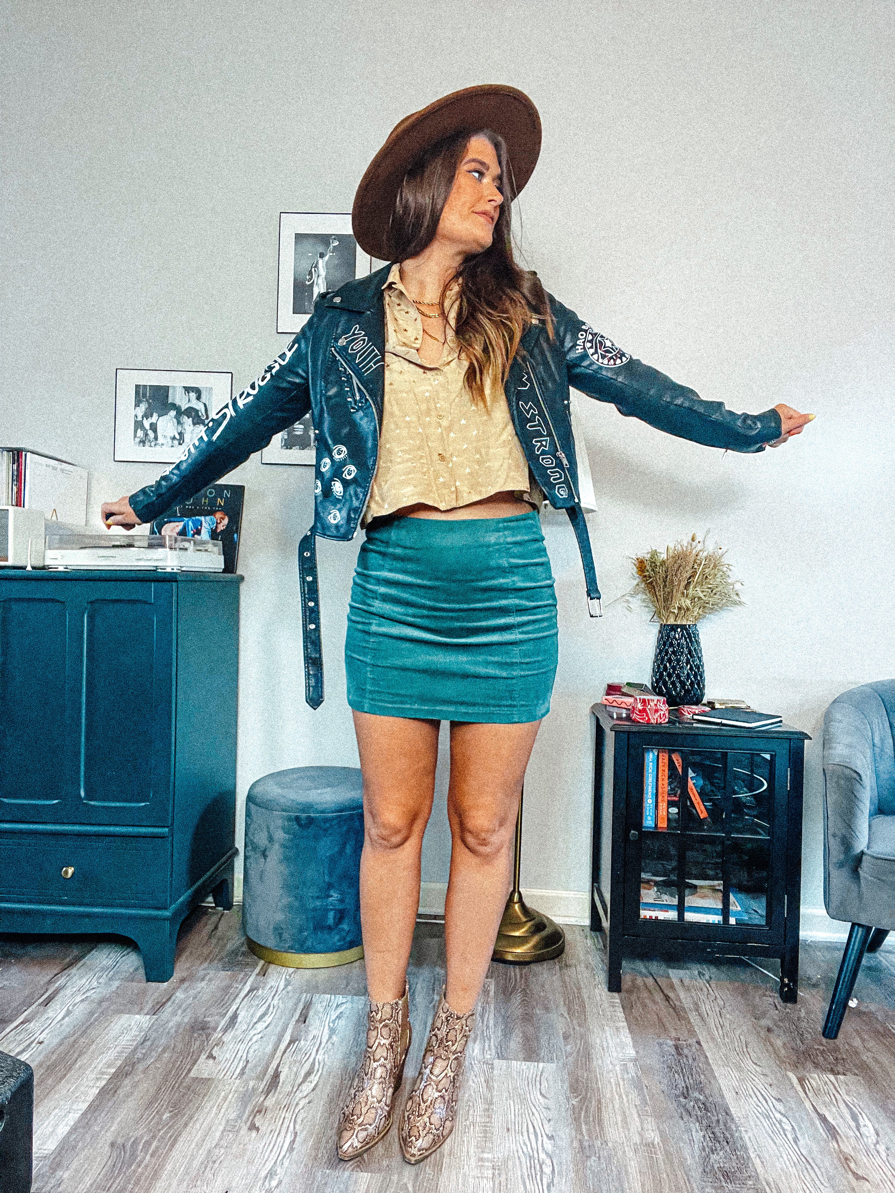 Emerald Eyes Cord Mini Skirt
