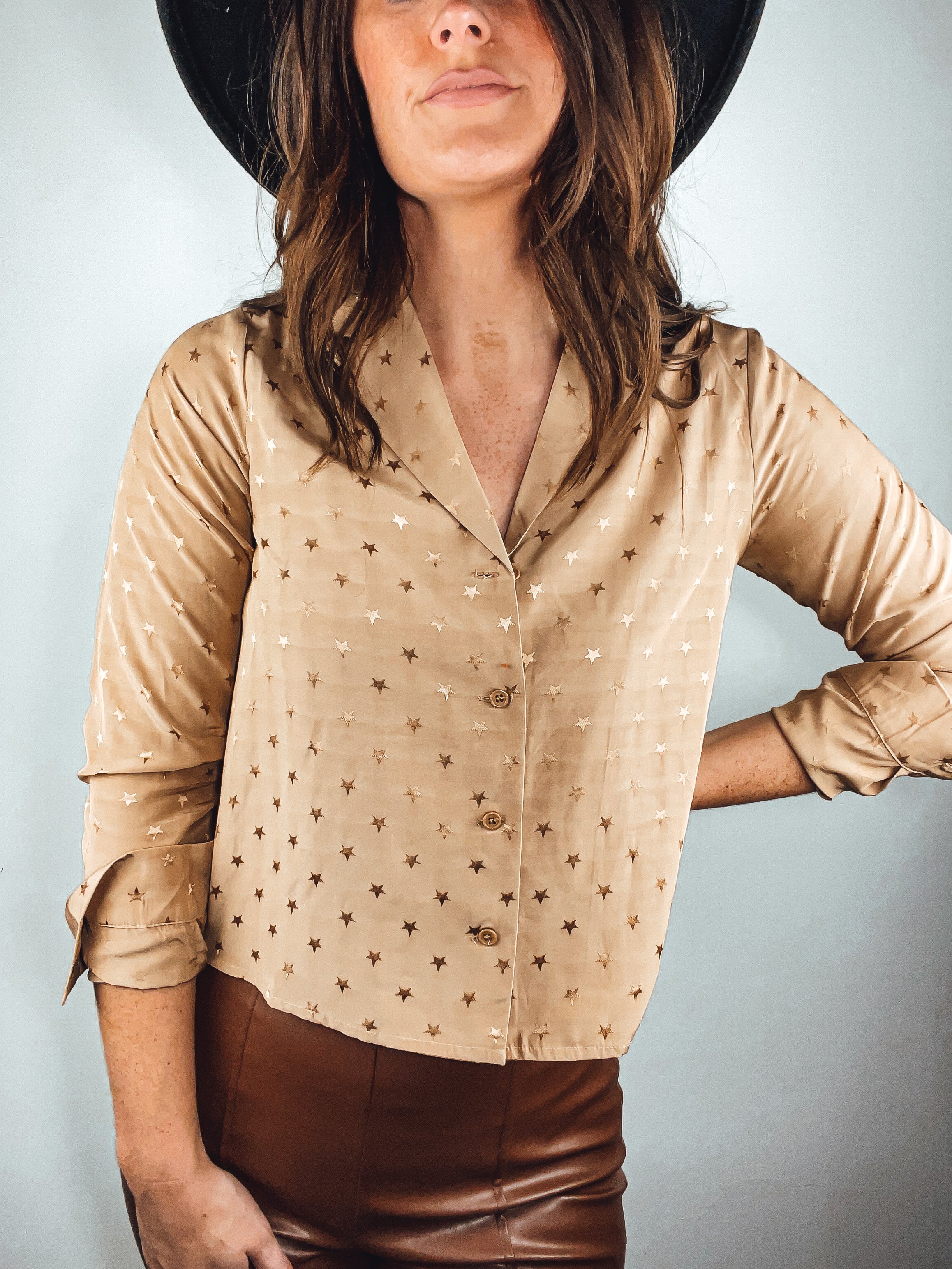Satin Star Cropped Blouse - Taupe