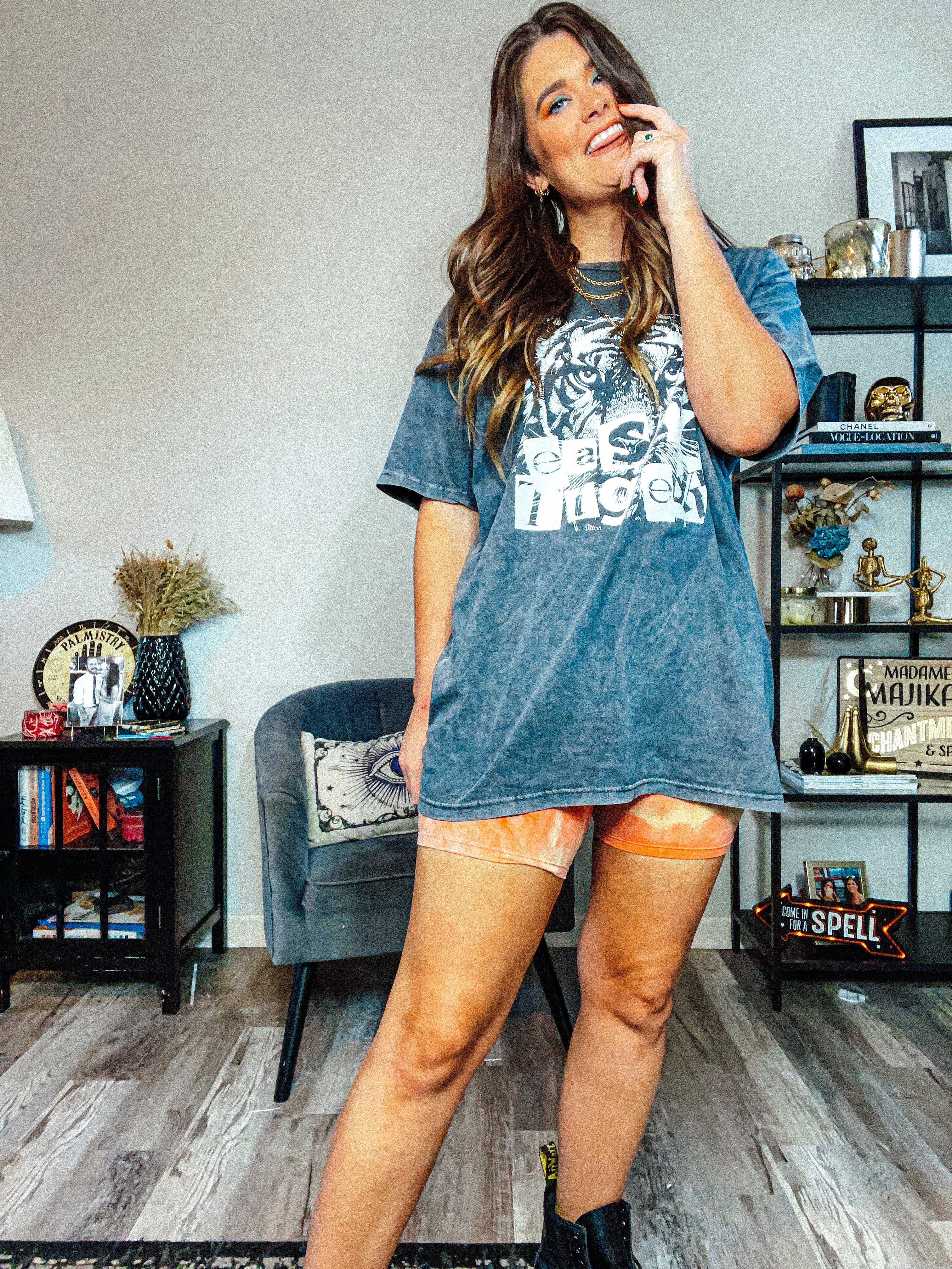 Underground Original Design: Easy Tiger Oversized TShirt