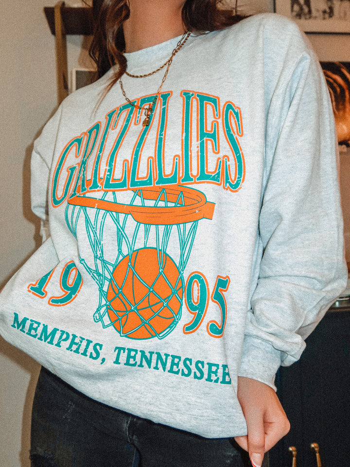 Underground Original Design: Memphis Basketball Oversized 90s Sweatshirt
